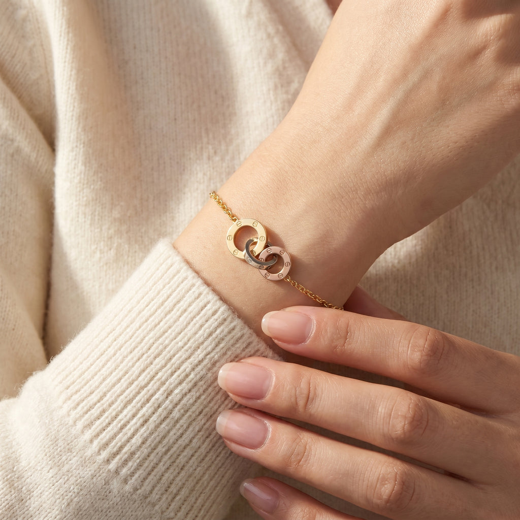 สร้อยข้อมือ Cartier Love  18k Gold White and Rose Gold