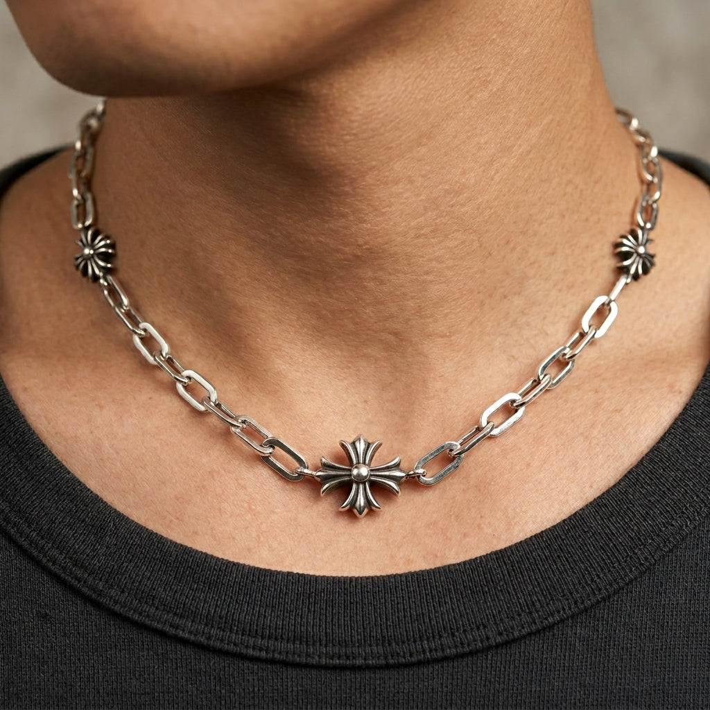 สร้อยคอสแตนเลสแท้ ลายโซ่สมอประดับกางเขนกอธิครมดำ (Gothic Cross Antique Silver Anchor Chain)